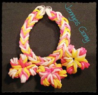 /album/complementos-/pulsera-floral-con-gomitas-jpg/